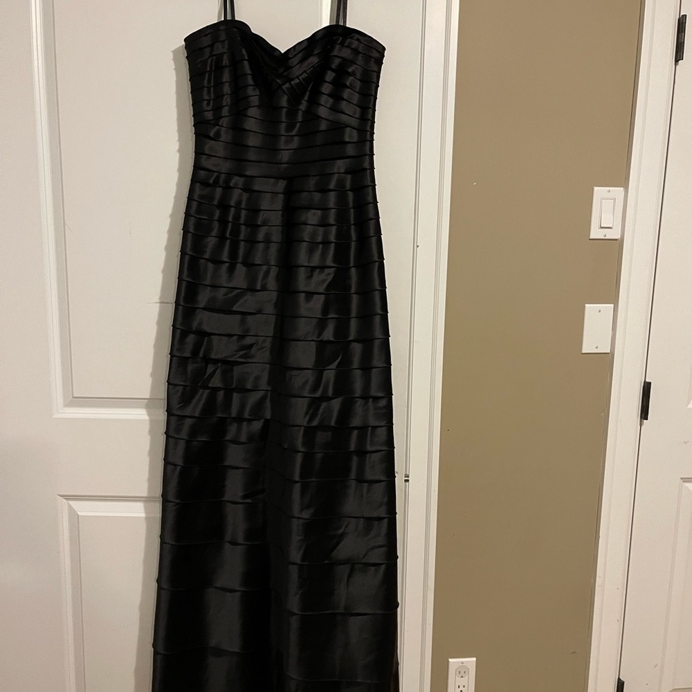 Strapless dress